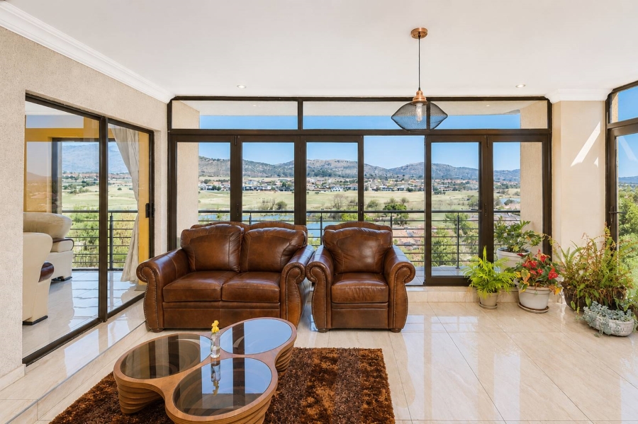 5 Bedroom Property for Sale in Xanadu Eco Park North West
